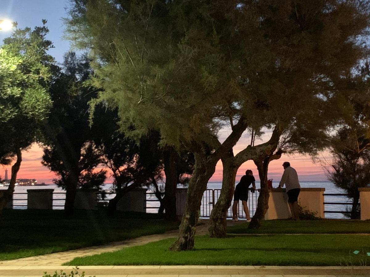 Aurelia Sea View Bed & Breakfast Torre Canne Luaran gambar
