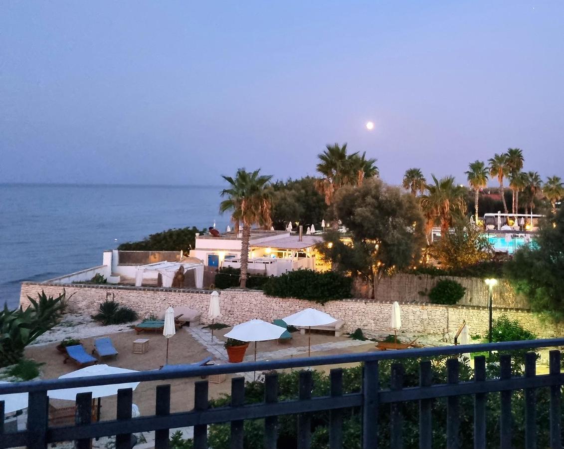 Aurelia Sea View Bed & Breakfast Torre Canne Luaran gambar